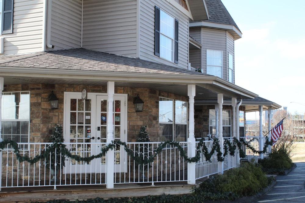 Gazebo Inn Branson Exterior photo